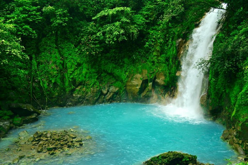 Rio Celeste Backpackers Бихагуа Экстерьер фото